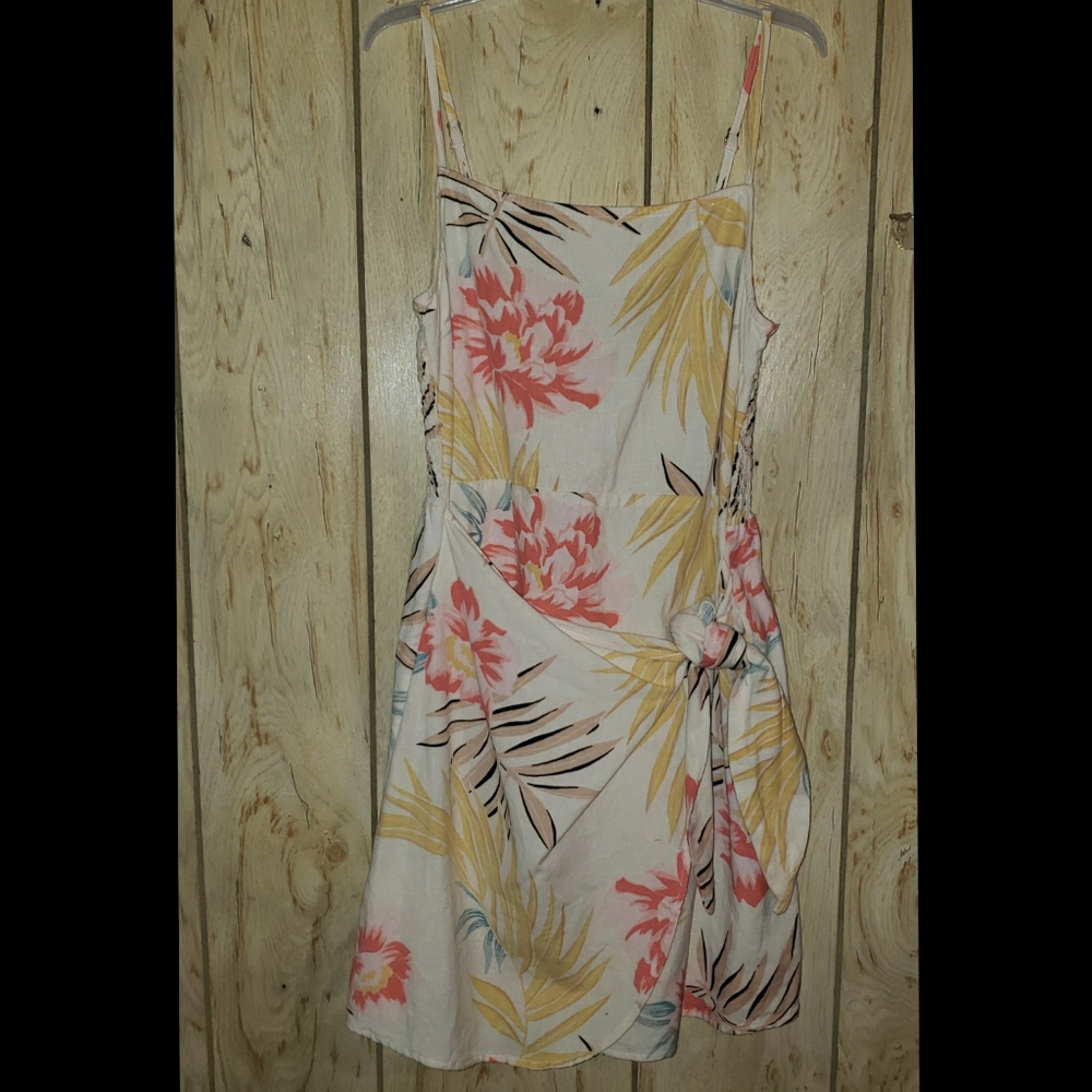 Billabong Island hopper dress